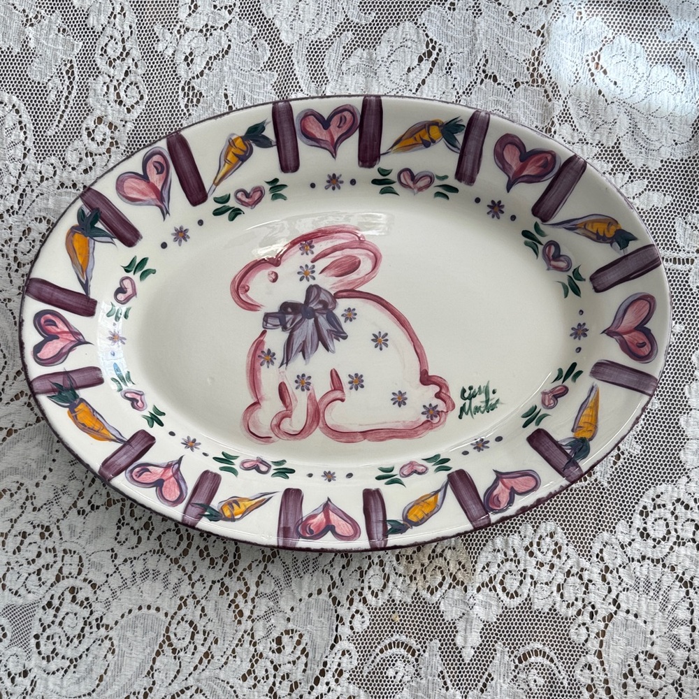 Decorative Bunny Plate with Heart and Carrot Design
